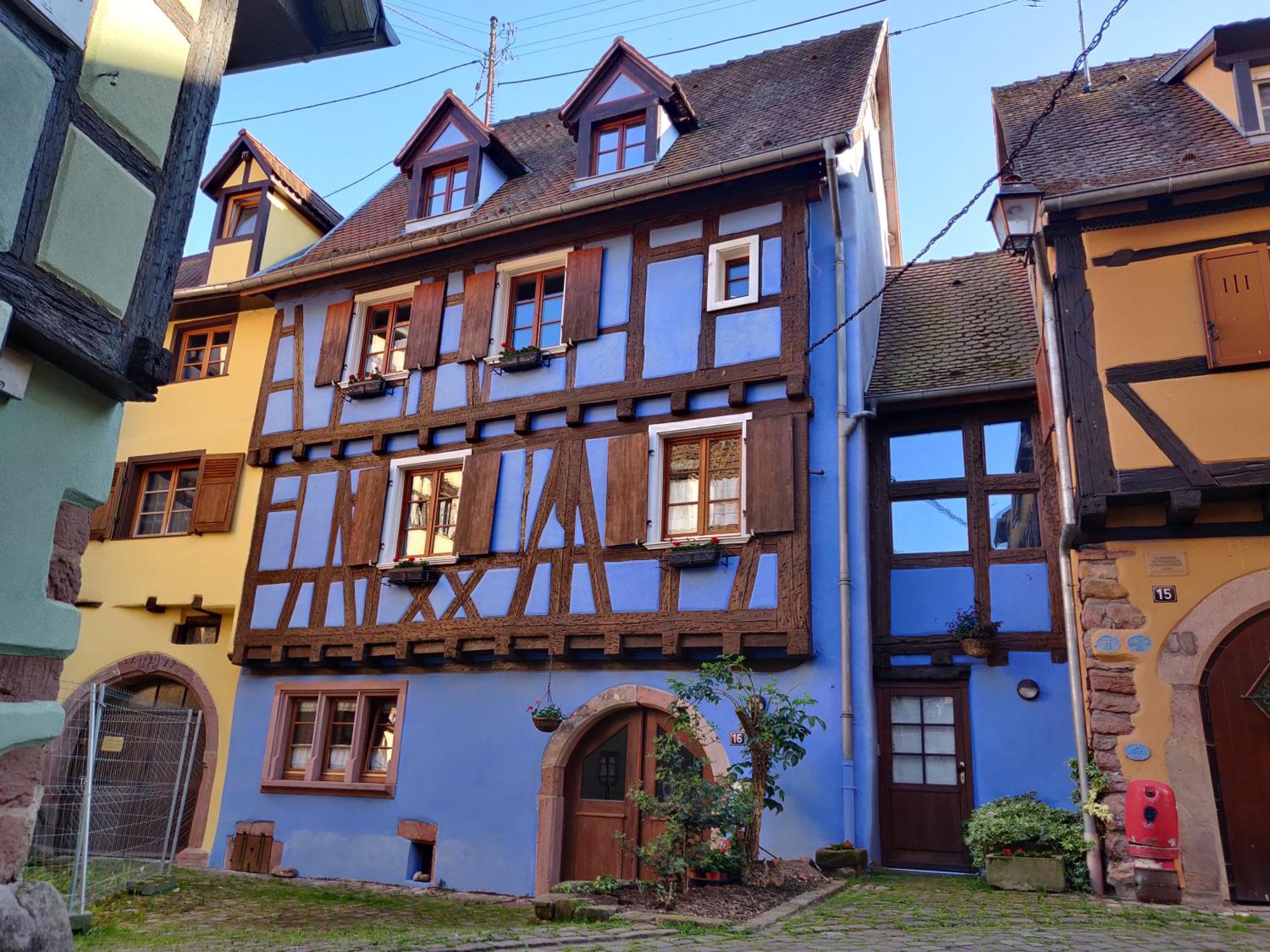 La Maison Bleue - Historic House In The Heart Of ריקוויר מראה חיצוני תמונה